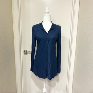 $158 Eileen Fisher Long Sleeve 100% Organic Cotton Button Down shirt M Blue